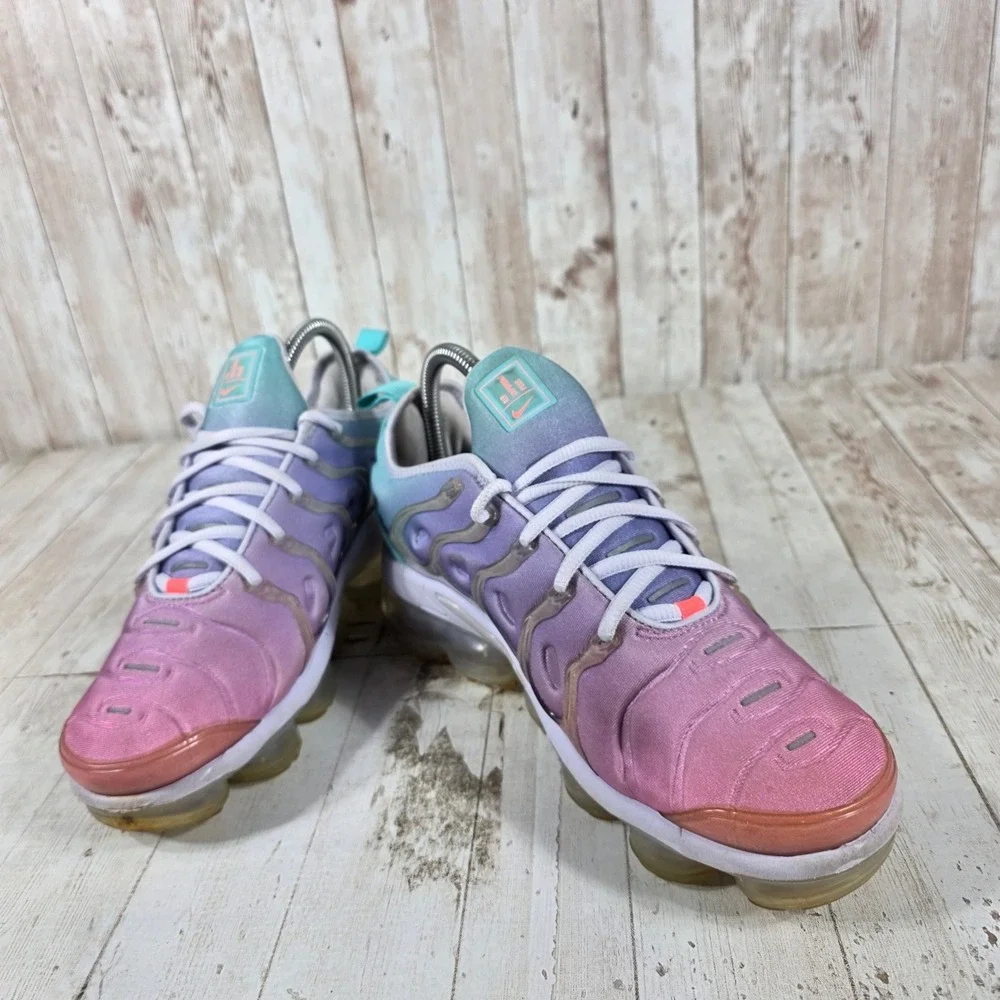 Nike Air Vapormax Plus Womens Pink Teal Purple Gradient Sneakers CW5593-700 7.5
